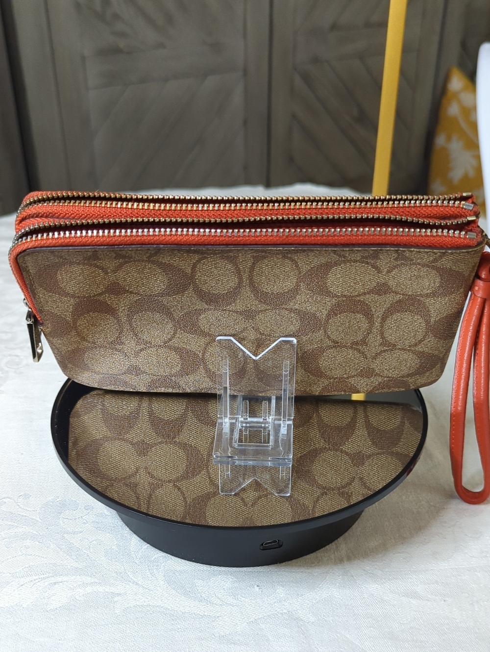 Coach Signature Double L-Zip Wristlet with Rust Leather Trim - Picture 4 of 9